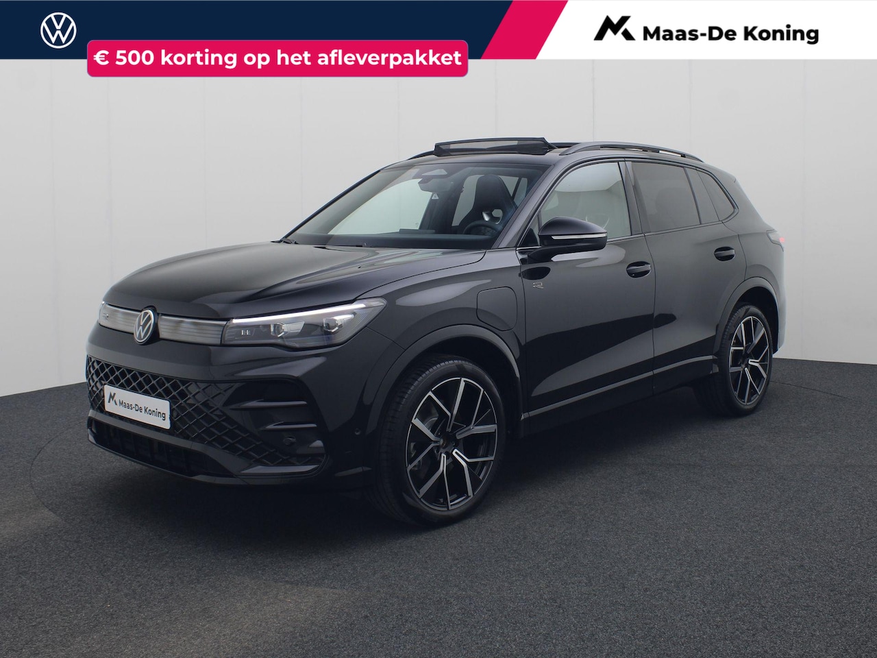 Volkswagen Tiguan - 1.5 eHybrid 272PK DSG R-Line Black Style · Panoramadak · Elek. Trekhaak · Apple/Android · - AutoWereld.nl
