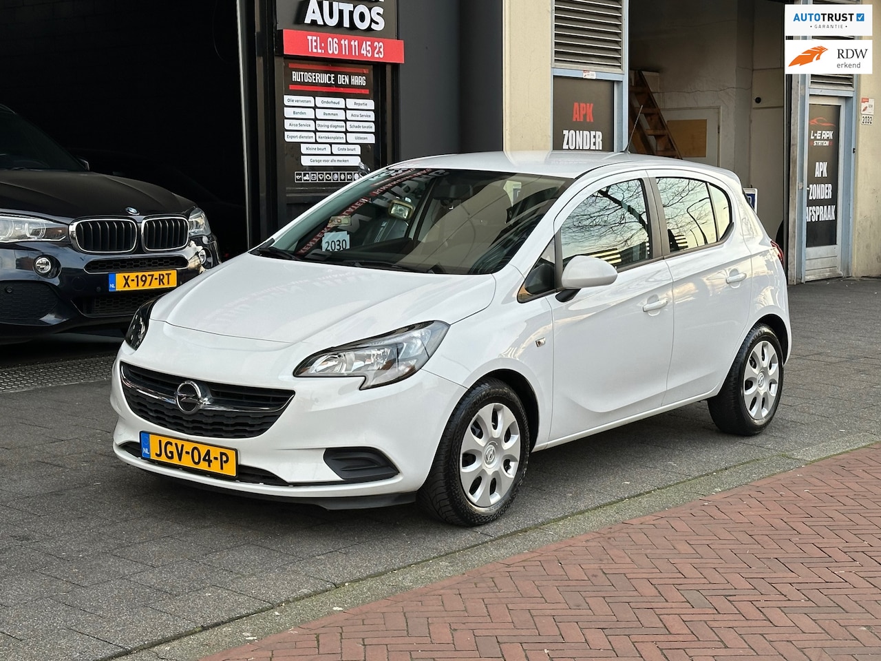 Opel Corsa - 1.4 Turbo 5 Deurs Airco Stoel/Stuurverwarming PDC - AutoWereld.nl