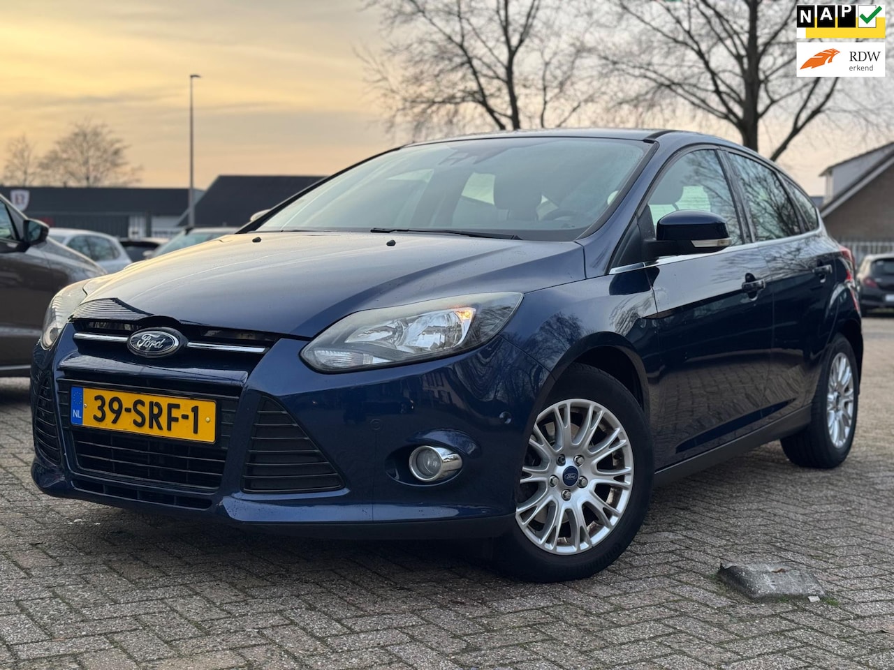 Ford Focus - 1.6 EcoBoost Titanium AIRCO CRUISE CTRL APK - AutoWereld.nl