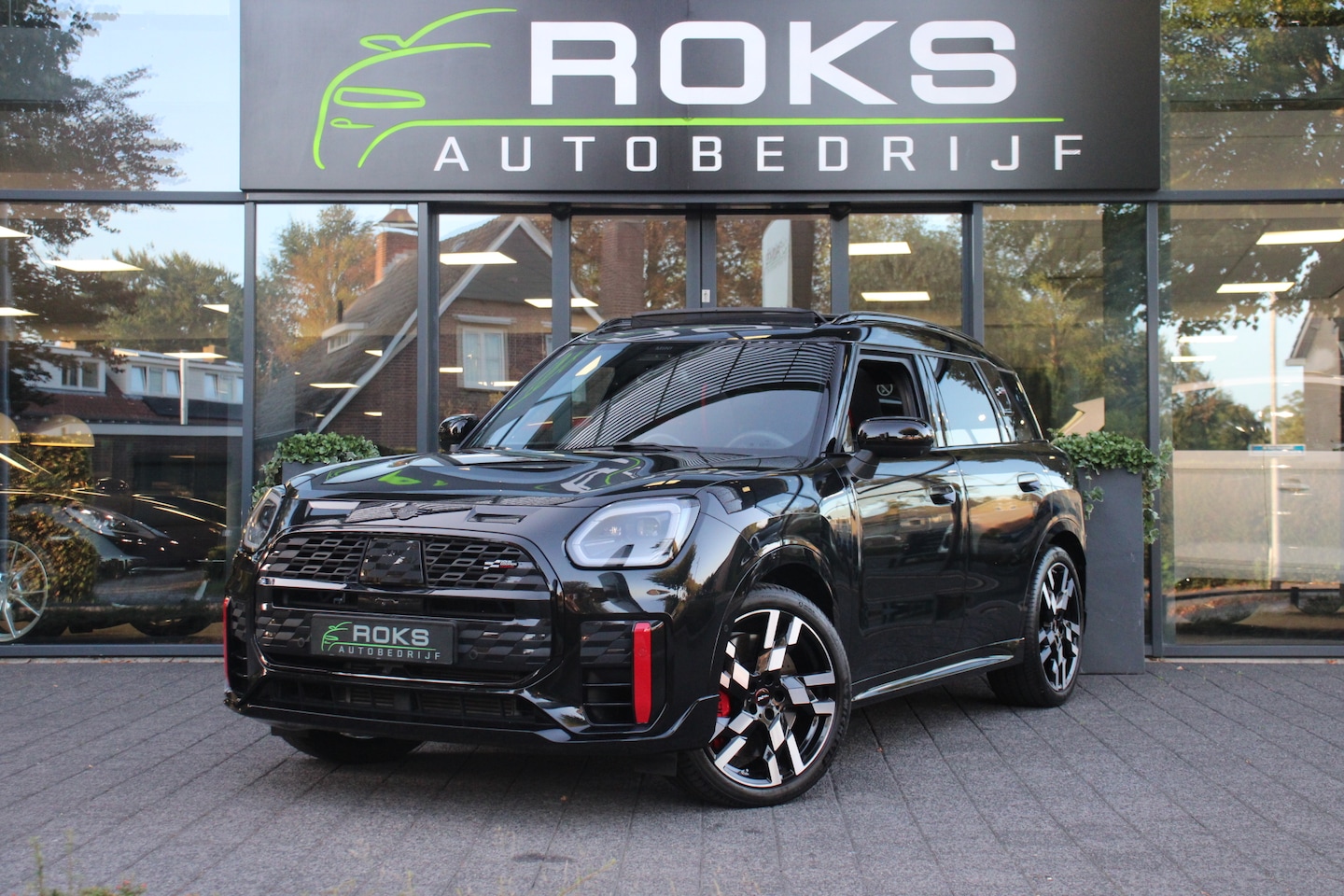MINI Countryman - 2.0 JCW ALL4 John Cooper Works XL Mini 2.0 JCW ALL4 300pk John Cooper Works XL Full Options - AutoWereld.nl