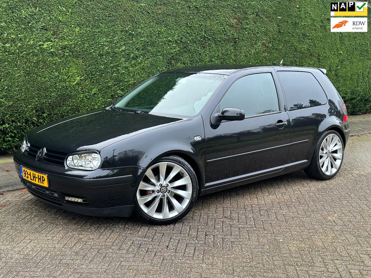 Volkswagen Golf - 1.6-16V Sportline /CRUISE/AIRCO/LAGEKM/RIJDTGOED!/ - AutoWereld.nl