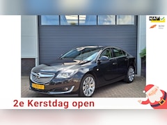 Opel Insignia - | 1.6 T Cosmo | Airco | Keyless go & start | Achterruitrij camera | Parkeer sensoren |