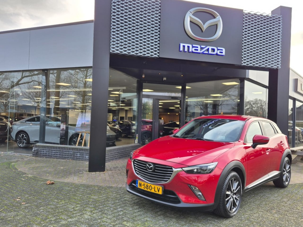Mazda CX-3 - SKYACTIV-G 2.0 120 GT-M / Trekhaak - AutoWereld.nl