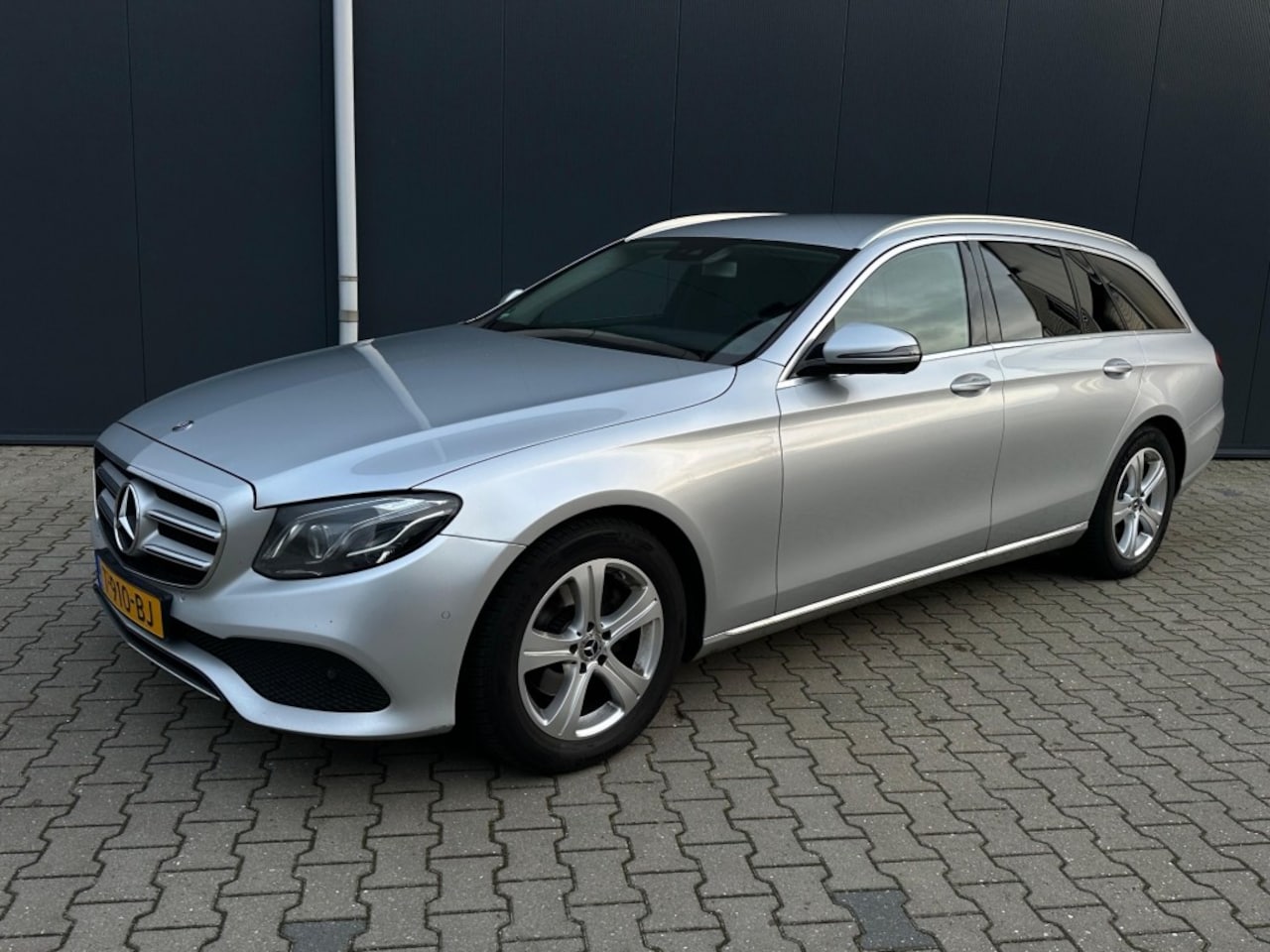 Mercedes-Benz E-klasse - 220 D BUSINESS SOL. - AutoWereld.nl