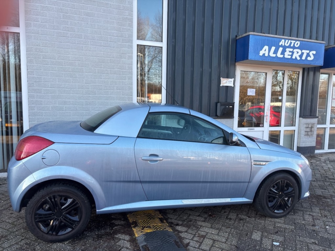 Opel Tigra - 1.8-16V COSMO - AutoWereld.nl
