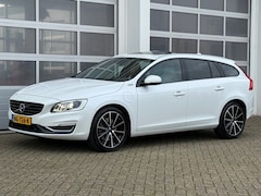 Volvo V60 - 2.4 D5 Hybrid Special Edition Euro 6 Navi Camera Schuif-dak