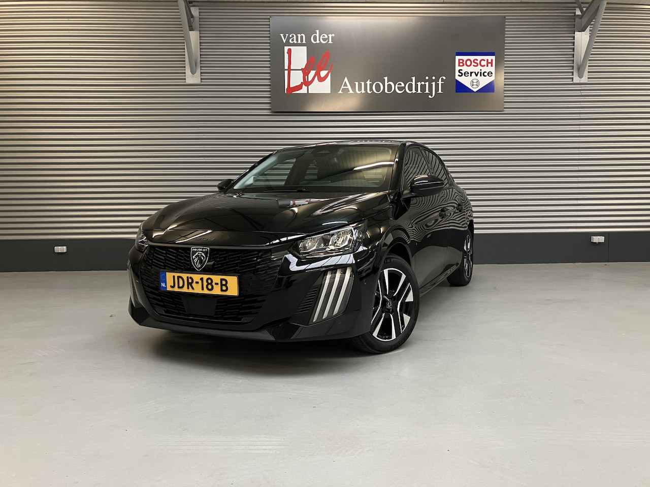 Peugeot 208 - 1.2 Hybrid 110 e-DCS6 Allure/360CAM/ADAPTIVE CR/DODE HOEK/ENZ - AutoWereld.nl
