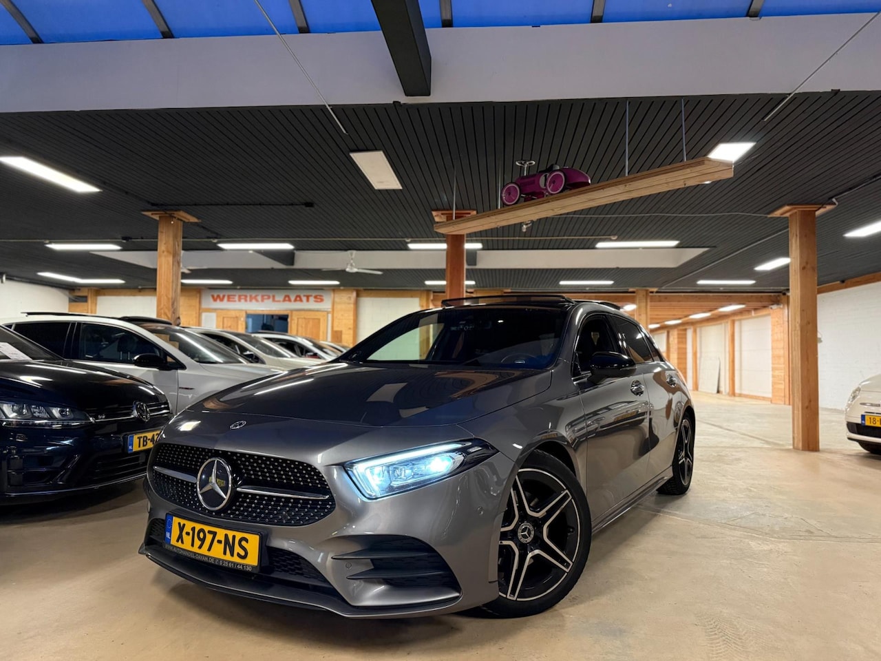 Mercedes-Benz A-klasse - 200 Business Solution AMG Alle Opties! Pano Airco Cruise Control - AutoWereld.nl