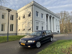 Volvo V70 - 2.4 DEALER ONDERHOUDEN