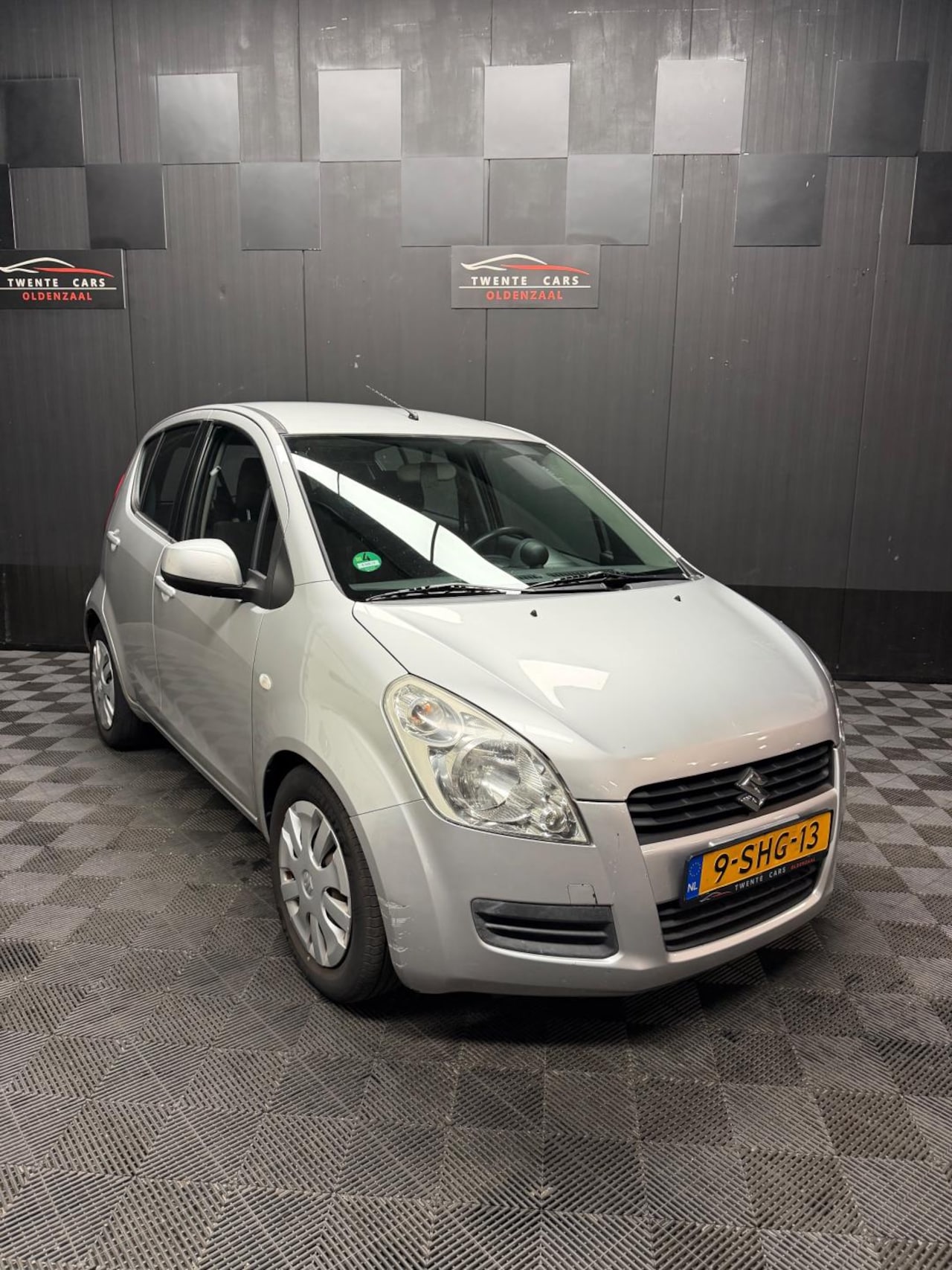 Suzuki Splash - 1.0 Base | Airco | Nieuwe APK | - AutoWereld.nl