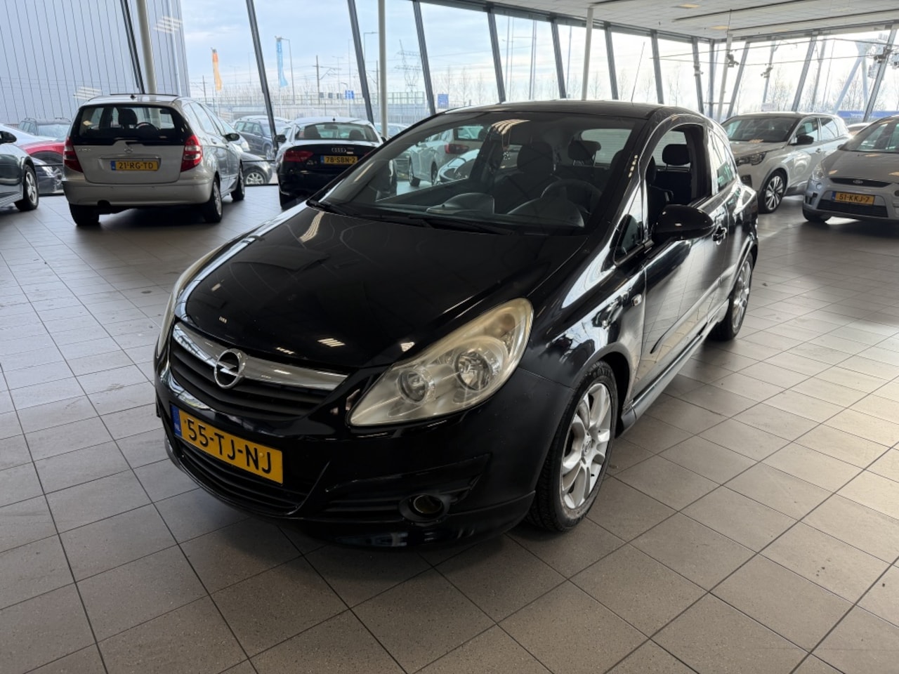 Opel Corsa - 1.4-16V Bns Sport - AutoWereld.nl