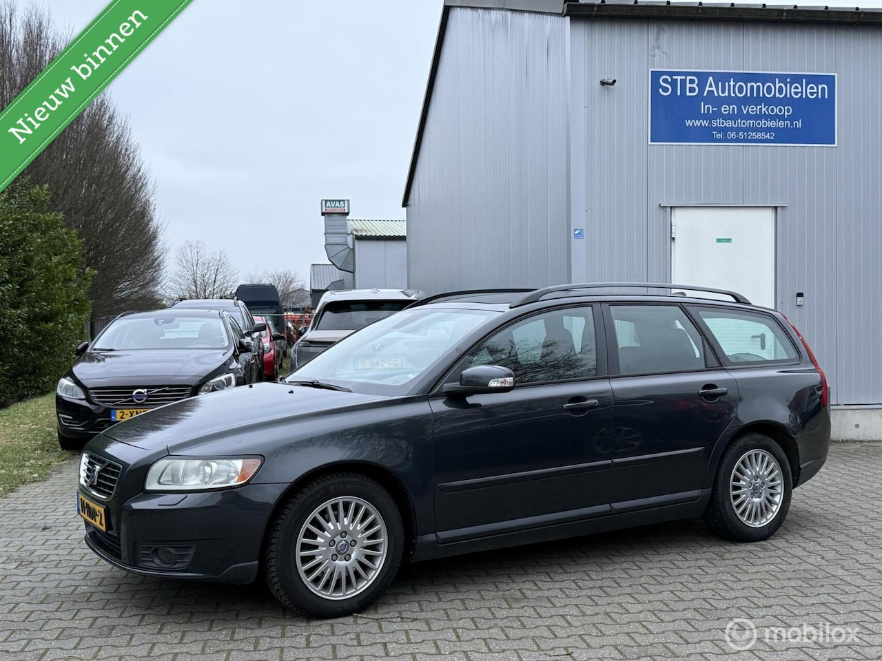 Volvo V50 - 2.0D 2.0D, Leder, Weinig km’s, Dealer oh - AutoWereld.nl