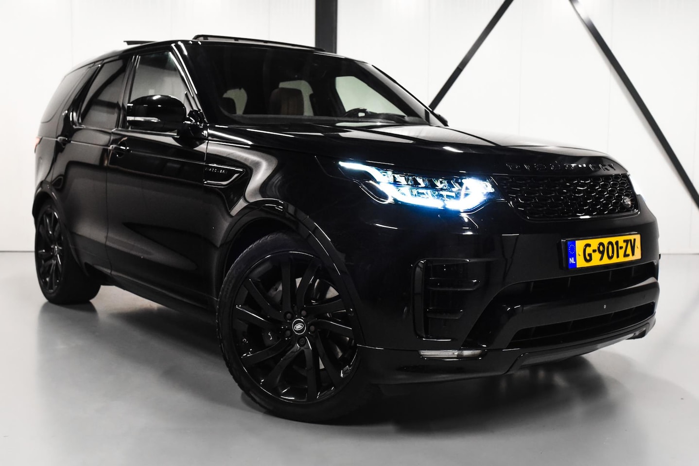 Land Rover Discovery - 3.0 SD6 HSE Luxury | 22" | 7Pers | PANO | FULL OPTION! - AutoWereld.nl