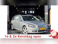 Volvo V50 - 2.5 T5 Summum|Trekhaak|Cruise|Airco|Stoelverwarming
