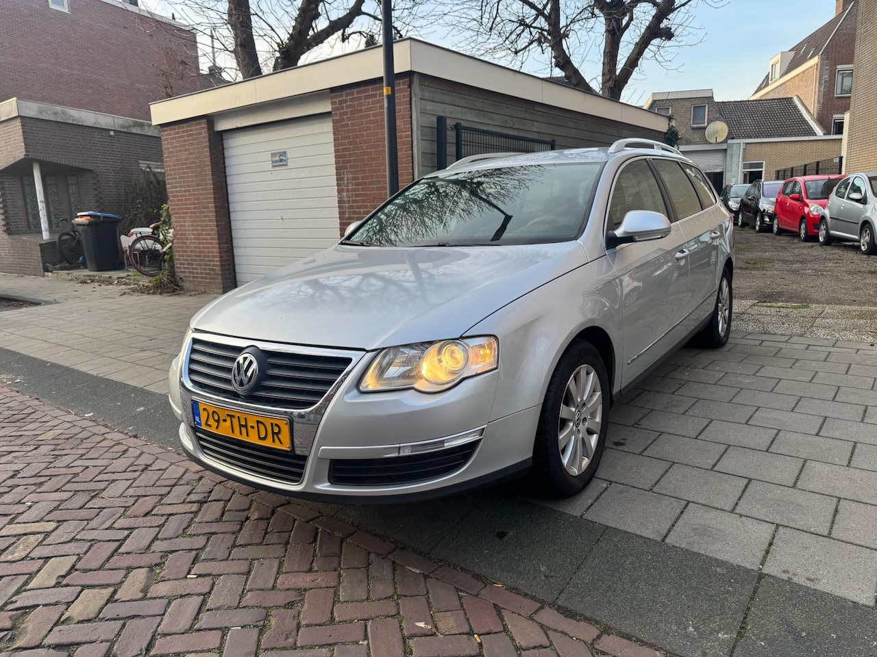 Volkswagen Passat Variant - 2.0 FSI Comfortline 2.0 FSI Comfortline - AutoWereld.nl