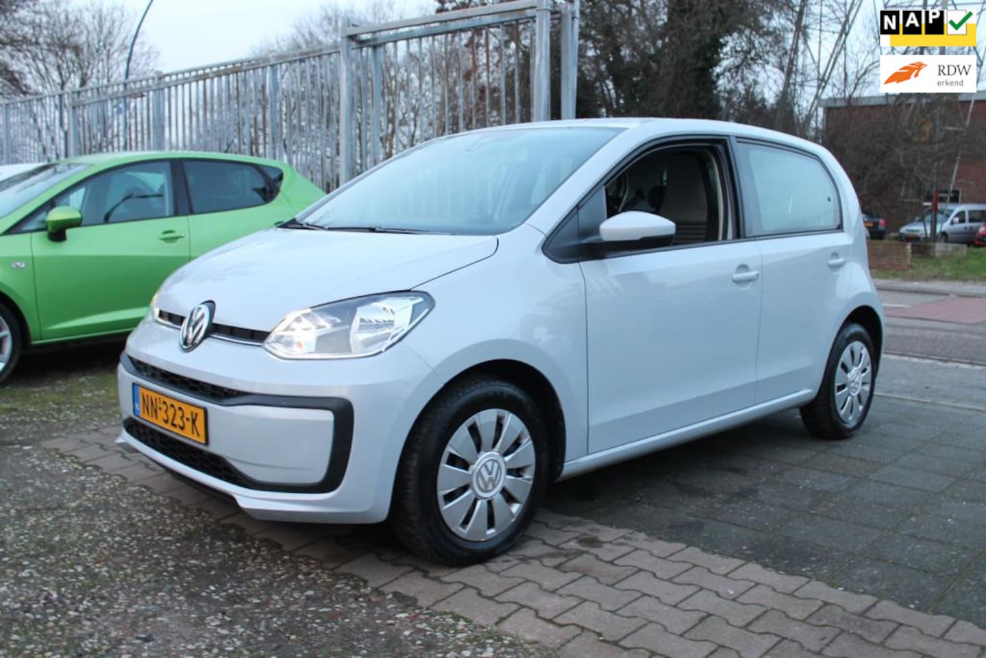 Volkswagen Up! - 1.0 BMT move up! 1.0 BMT move up! - AutoWereld.nl
