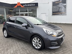 Kia Rio - 1.2 CVVT Dream Team Bluetooth Stoelverwarming Parkeersensoren