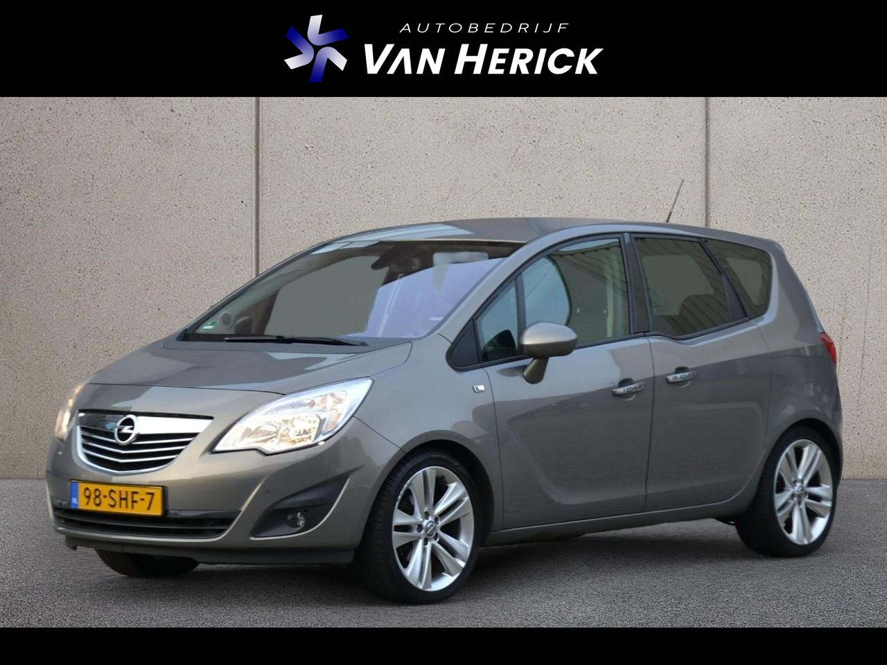 Opel Meriva - 1.4 Turbo Cosmo | Cruise | Trekhaak | Parkeersensoren - AutoWereld.nl
