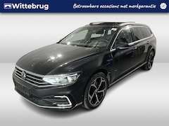 Volkswagen Passat Variant - 1.4 TSI PHEV GTE / AUTOMAAT/ PANO/ TREKHAAK/ ELEK. KLEP/ PARK.SENSOR.V+A/ CAMERA/ MEMORY S
