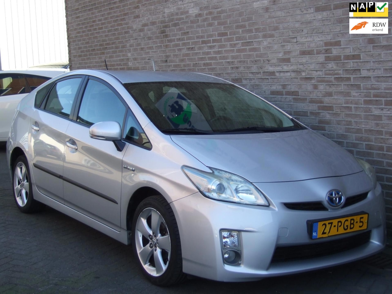 Toyota Prius - 1.8 Aspiration - Navigatie - Dealer onderhouden - - AutoWereld.nl
