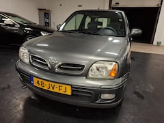 Nissan Micra - 1.4 Clair AUTOMAAT/AIRCO/TREKHAAK