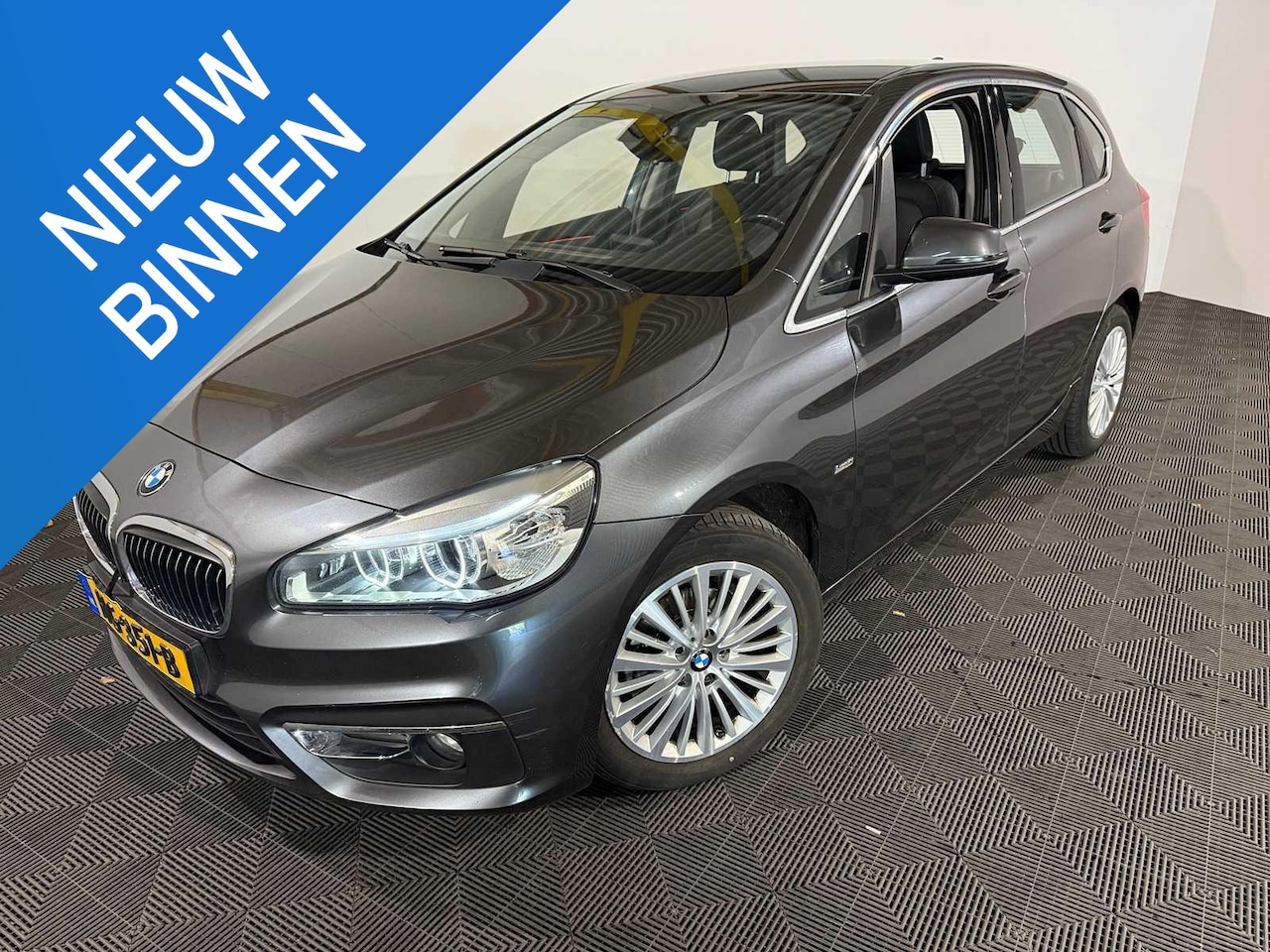 BMW 2-serie Active Tourer - 218d Corporate Lease Luxury 218d Corporate Lease Luxury - AutoWereld.nl
