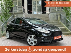 Ford Fiesta - 1.6 ST2 182Pk Navi Camera Leder Cruise Climate Ctr Stoelverwarming Full Options
