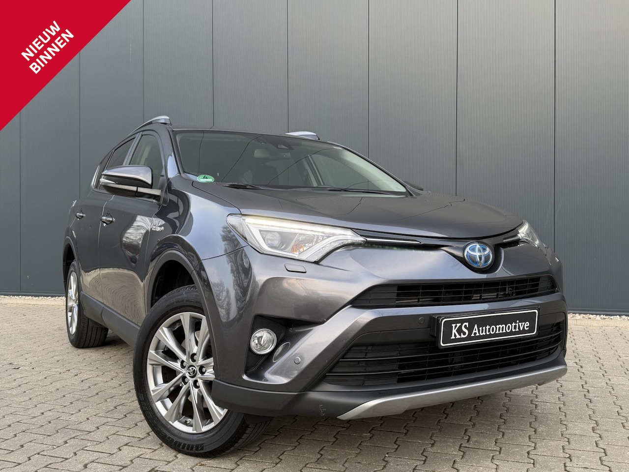 Toyota RAV4 - 2.5 Hybrid Executive Automaat 2018 - AutoWereld.nl