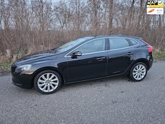 Volvo V40 - 1.6 D2 Momentum