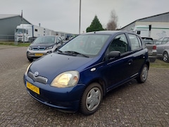Toyota Yaris - 1.3-16V VVT-i Sol