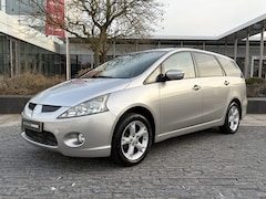 Mitsubishi Grandis - 2.4-16V Intense / Nieuwe distributieriem / Airco / 7 Persoons /