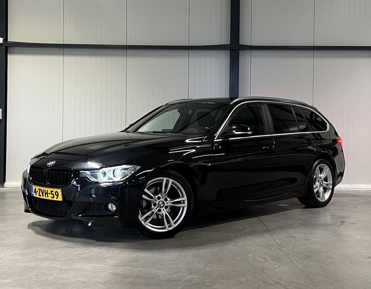 BMW 3-serie Touring - M-Sport Edition Executive Harman/kardon - AutoWereld.nl