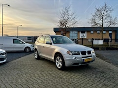 BMW X3 - 2.5i Executive | Automaat | Afn. Trekhaak | 4WD