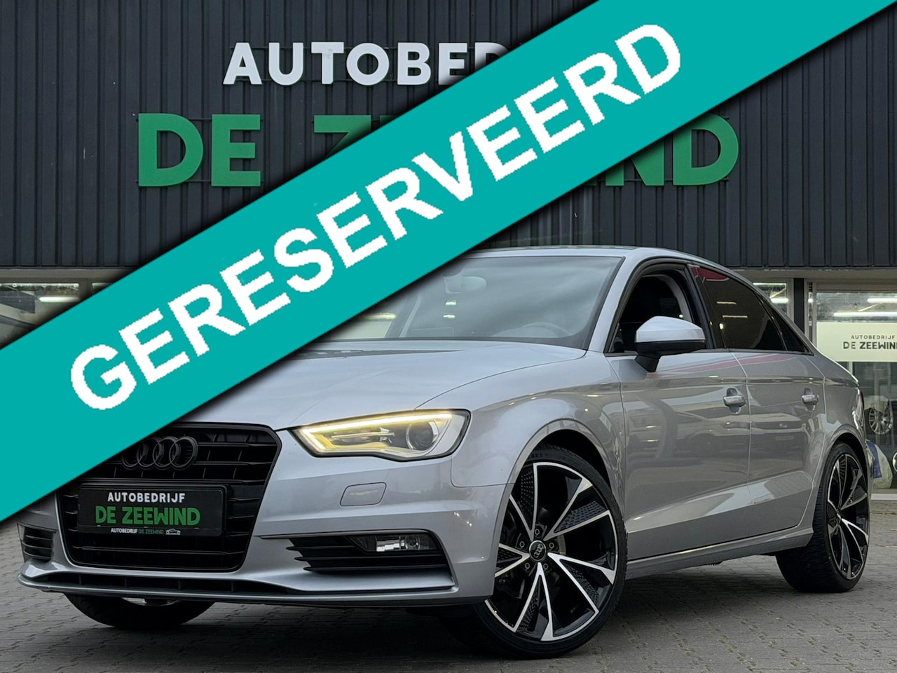 Audi A3 Limousine - 1.4 TFSI Ambiente|Vol led|Nai|Nieuw APK - AutoWereld.nl