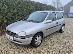 Opel Corsa - 1.2L 16V 3DRS | Weinig KM | Automaat | CV | Elek. Ramen