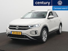 Volkswagen T-Roc - 1.5 TSI Style Automaat - Navigatie - Park Assist - Stoelverwarming - ACC