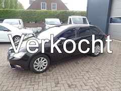 SEAT Leon ST - 1.0 EcoTSI Style Connect Ecc, Navigatie, Carplay/android auto, trekhaak , PDC, LMV