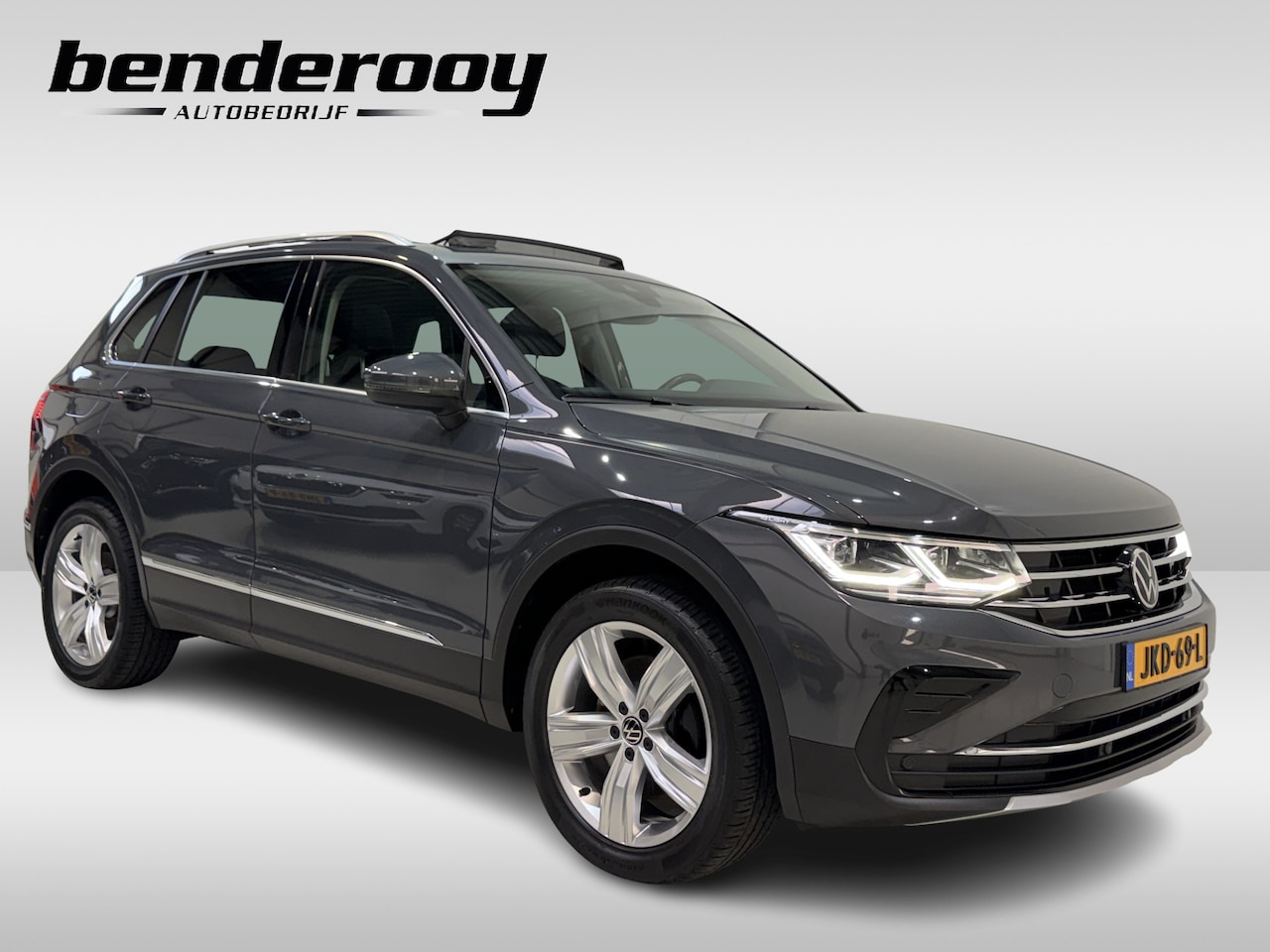 Volkswagen Tiguan - 1.4 TSI eHybrid 245pk Elegance | Pano dak |Trekhaak - AutoWereld.nl