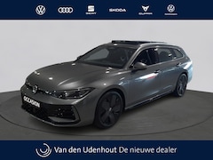 Volkswagen Passat Variant - 1.5 eTSI R-Line Business | Trekhaak | Panoramadak