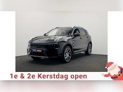 Lynk & Co 01 - 1.5 261PK Plug-in Hybrid *TREKHAAK* Pano/dak Apple/Carplay Adaptive/Cruise