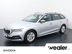 Skoda Octavia Combi - 1.5 e-TSI Business Edition | 150 PK | Automaat | Trekhaak wegklapbaar | Elek. achterklep |