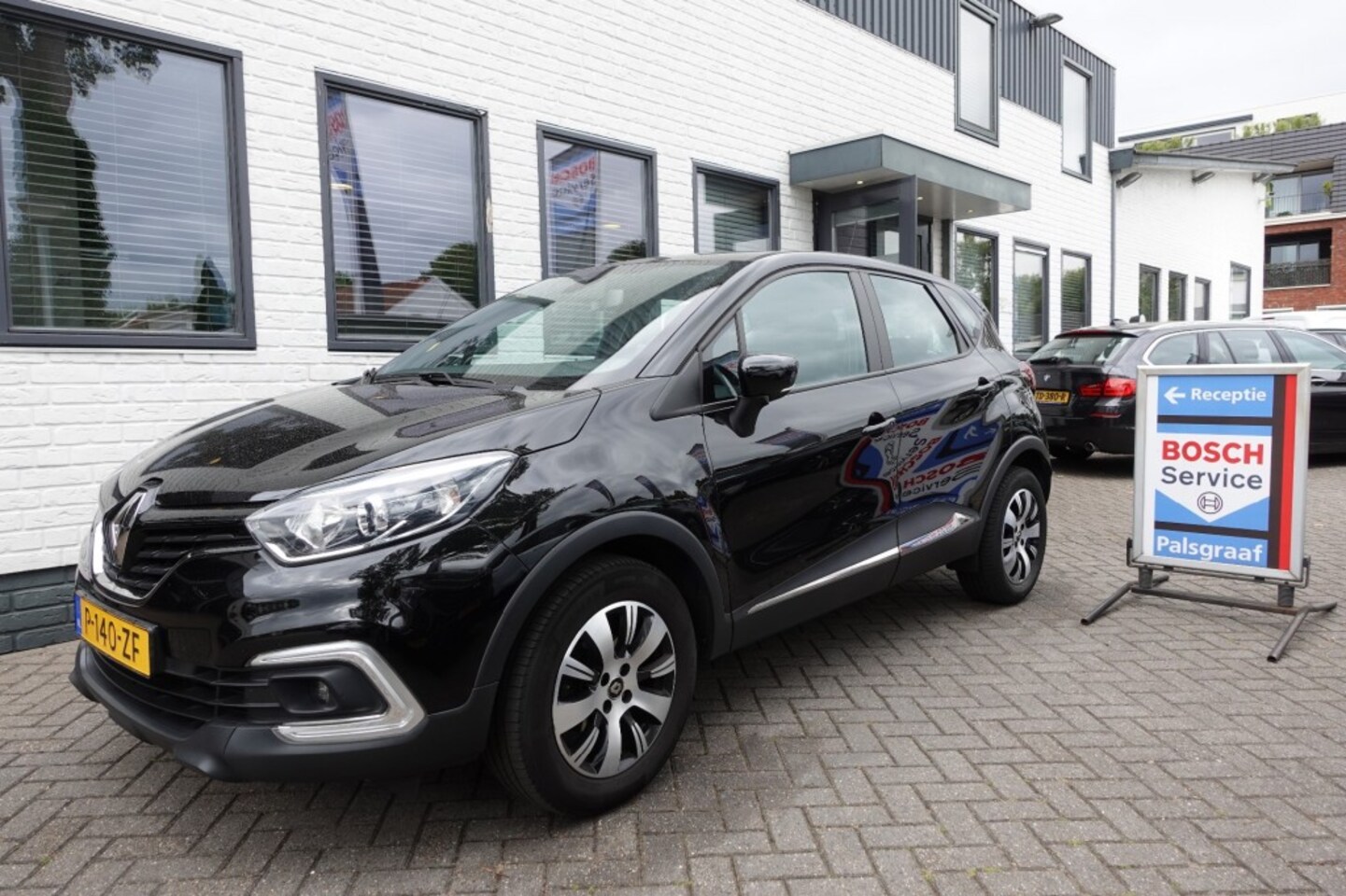 Renault Captur - 0.9 TCE LIMITED Clima + Lm - AutoWereld.nl