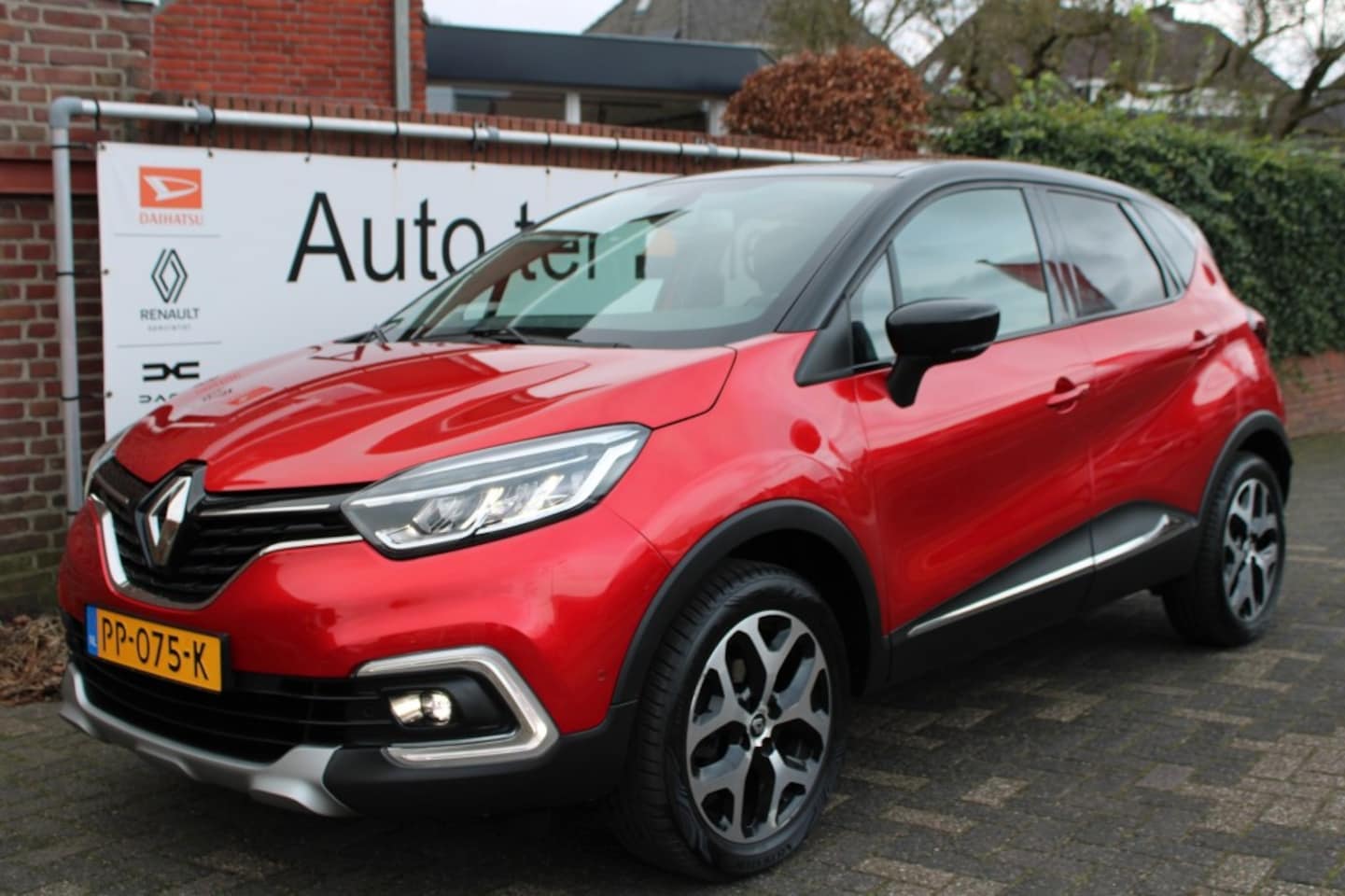 Renault Captur - TCe 90 pk Intens camers/dode hoek waarsch./parkeerass. - AutoWereld.nl