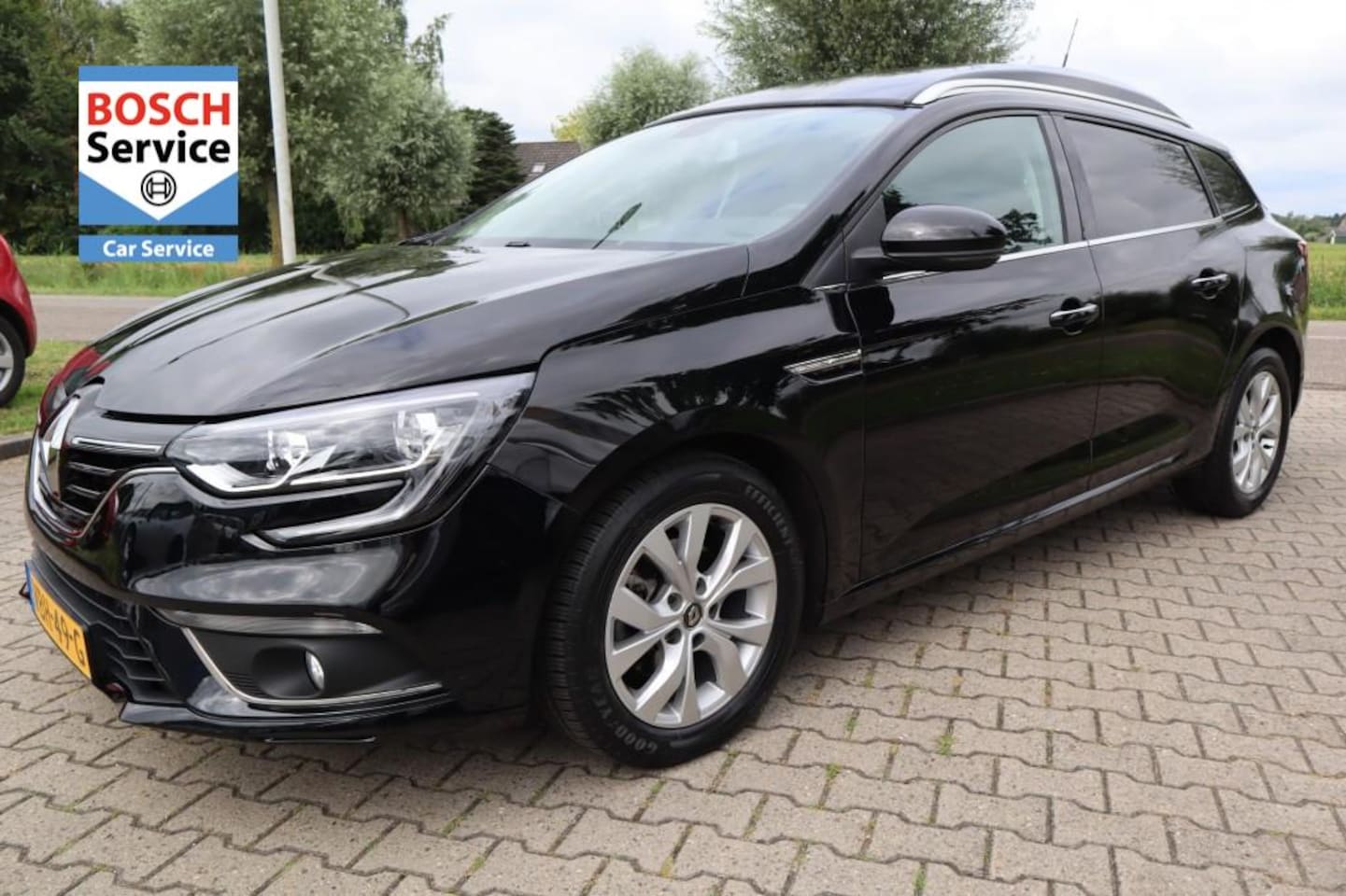 Renault Mégane - 1.3 TCe LIMITED BEDRIJFSWAGEN AUTOMAATCLIMA1700KG TREKKEN - AutoWereld.nl