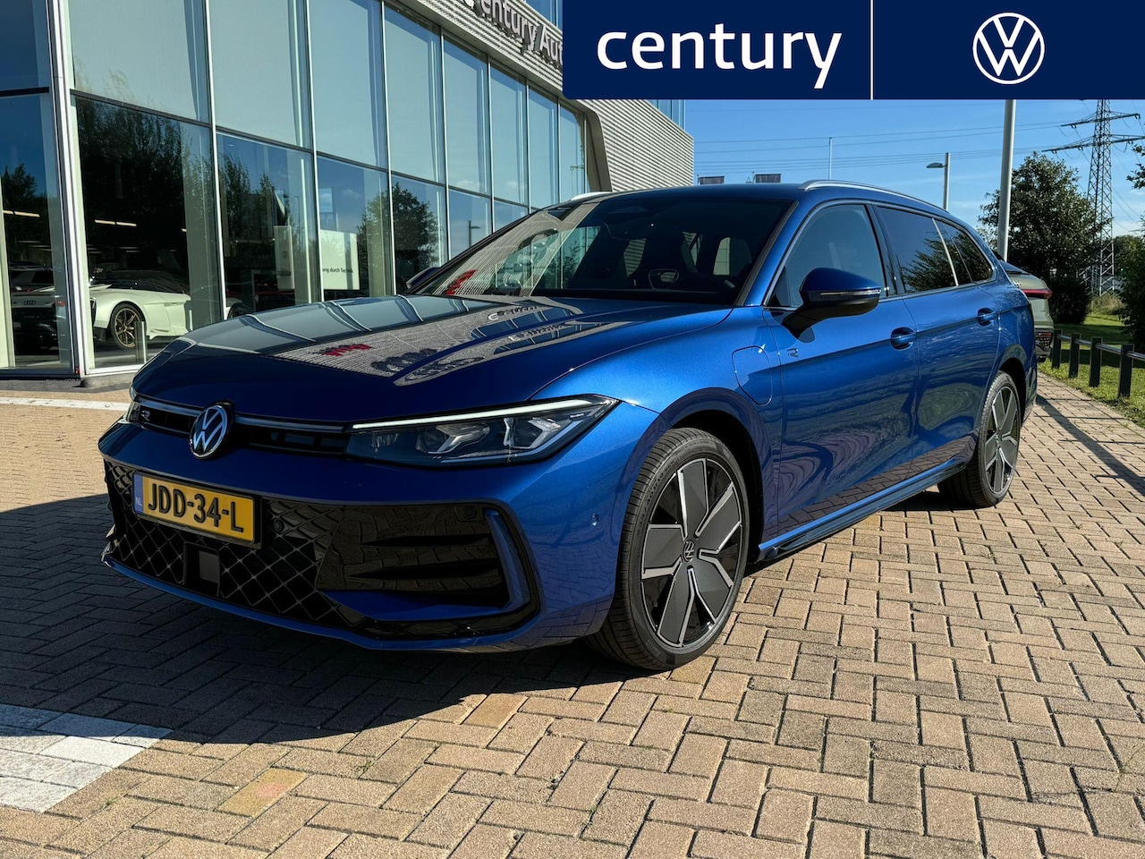 Volkswagen Passat Variant - R-Line-Edition 1.5 eHybrid 150 kW / 204 pk Variant 6 versn. DSG - AutoWereld.nl