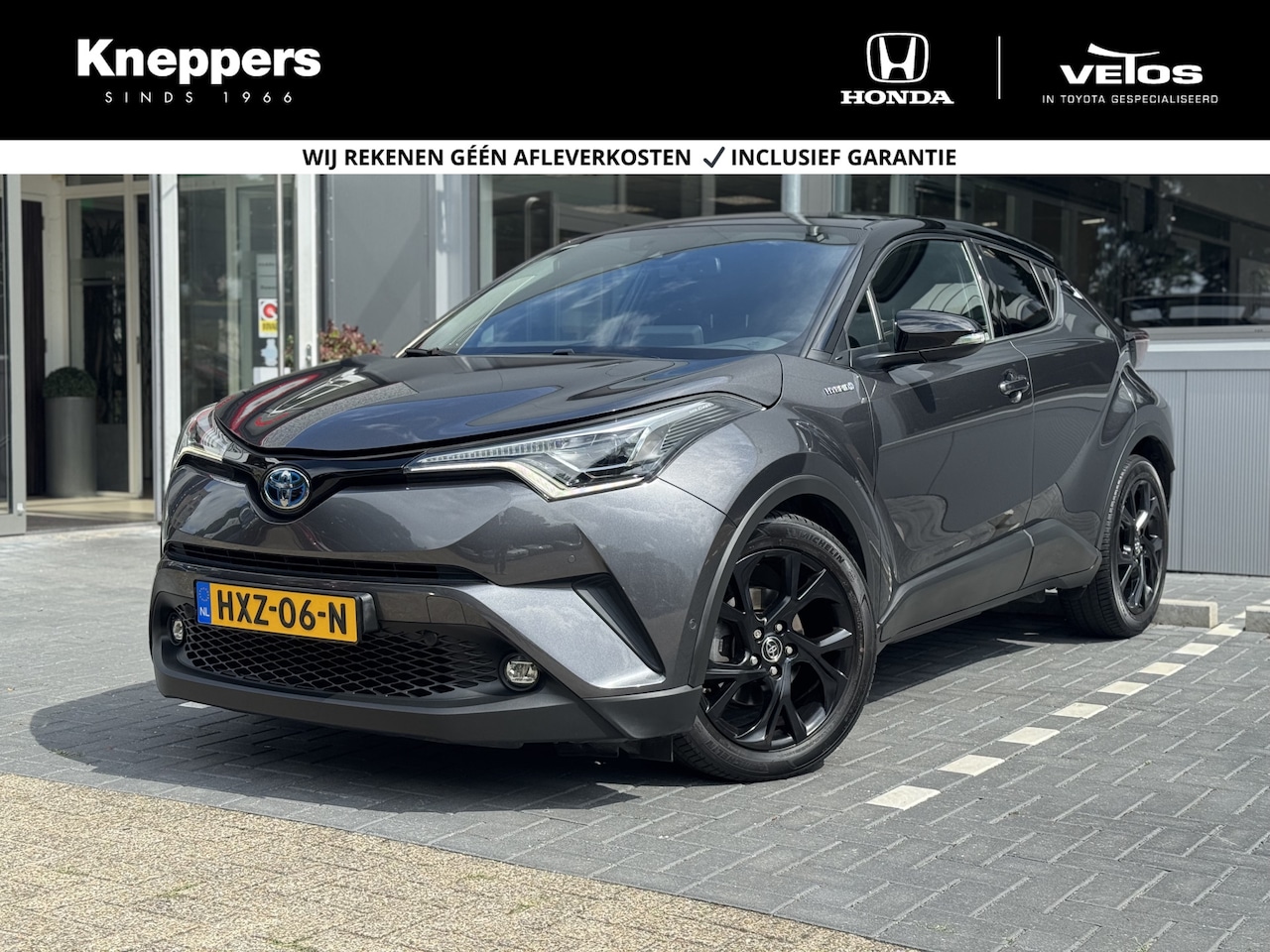 Toyota C-HR - 1.8 Hybrid Executive Bi-Tone | GEEN AFLEVERKOSTEN |  JBL Audio, Parkeersensoren V+A, Alcan - AutoWereld.nl