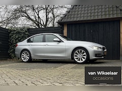 BMW 3-serie - 320i Business automaat 2013 XENON/NAVI/CRUISE