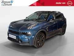 Lynk & Co 01 - 1.5 Panoramadak | Cruise Control | Dodehoek detectie | 360 Camera | Apple Carplay/Android