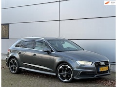 Audi A3 Sportback - 2.0 TDI quattro 3xS-Line Automaat |Pano |Leder |Electr Stoel |Dode Hoek |Stoelverw |Led |K