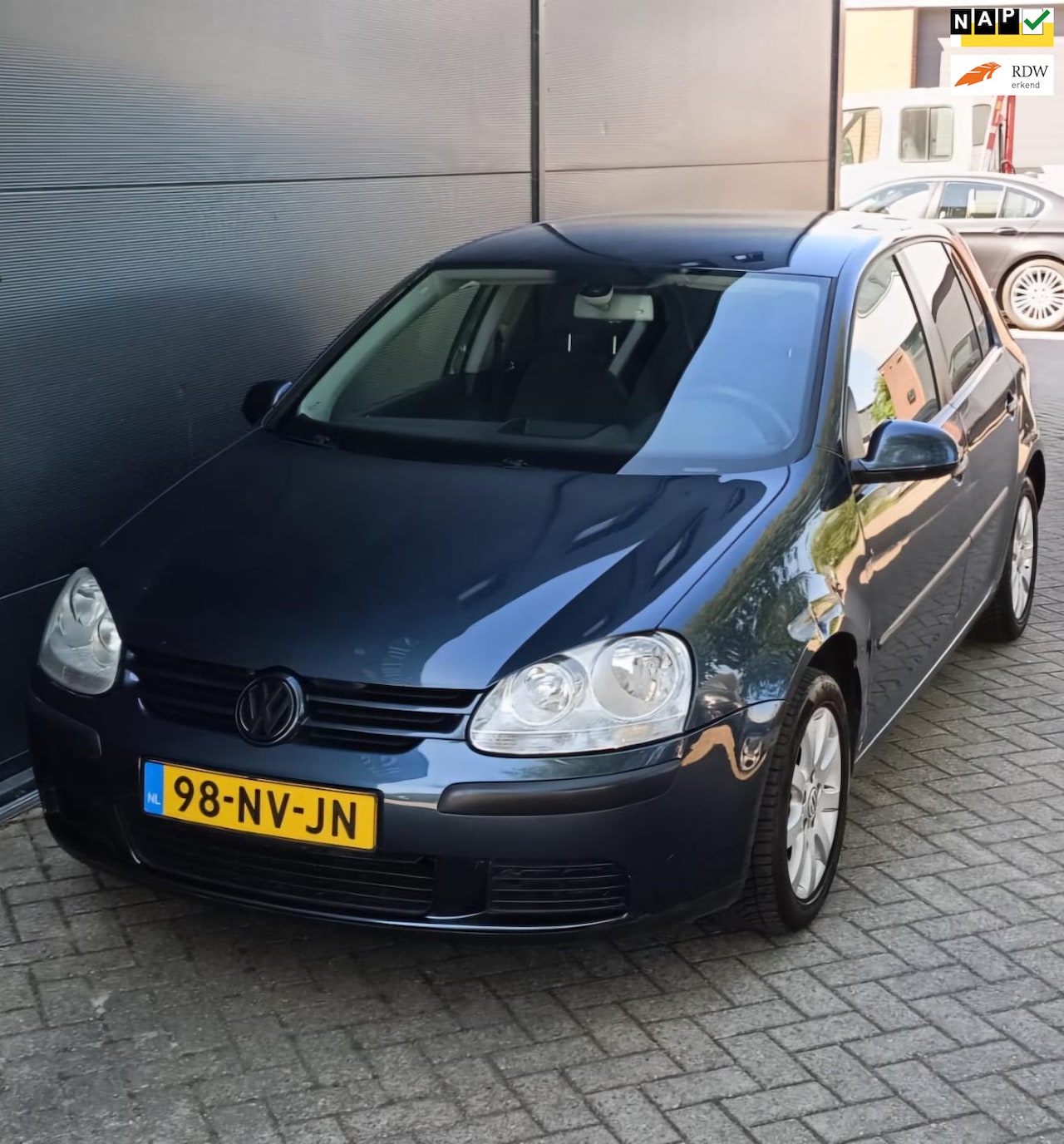 Volkswagen Golf - 1.4 FSI Comfortline 1.4 FSI Comfortline - AutoWereld.nl